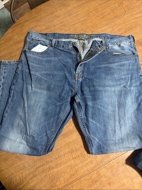 American Eagle Outfitters Men’s Light Blue Relaxed Fit Jeans